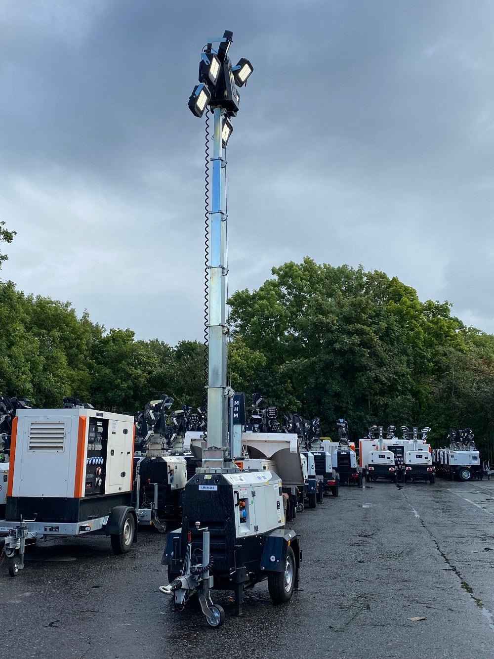 Ram Rugby X-ECO Used LED Floodlight Tower showing 6x150W lights on 8.5m stainless steel mast for industrial use